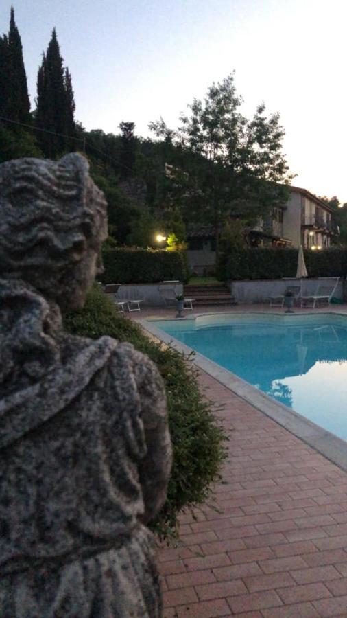 Il Borghetto Di Carra Apartment Talla Екстериор снимка