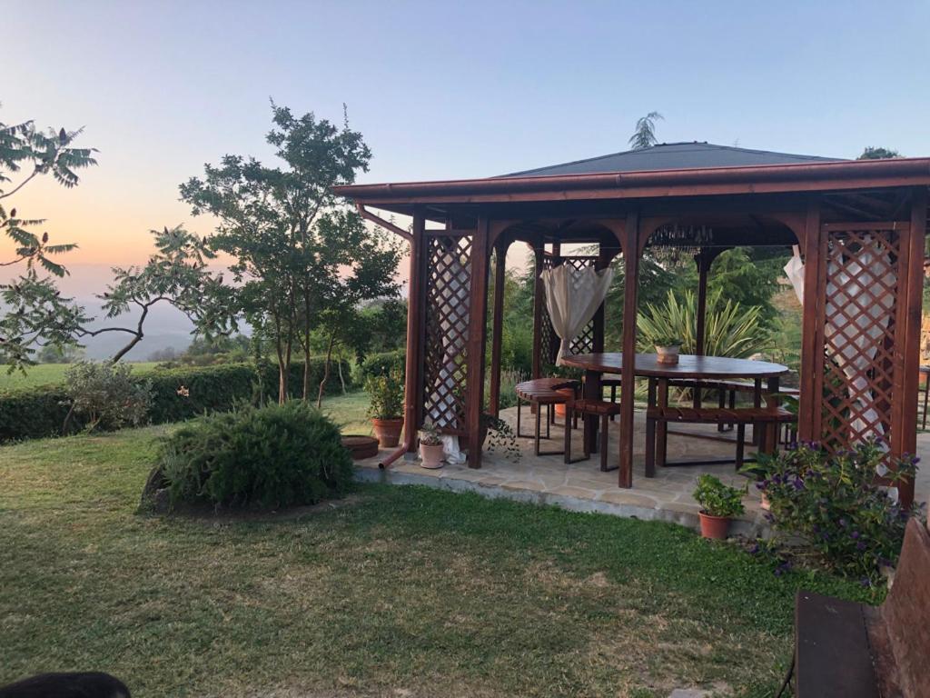 Il Borghetto Di Carra Apartment Talla Екстериор снимка