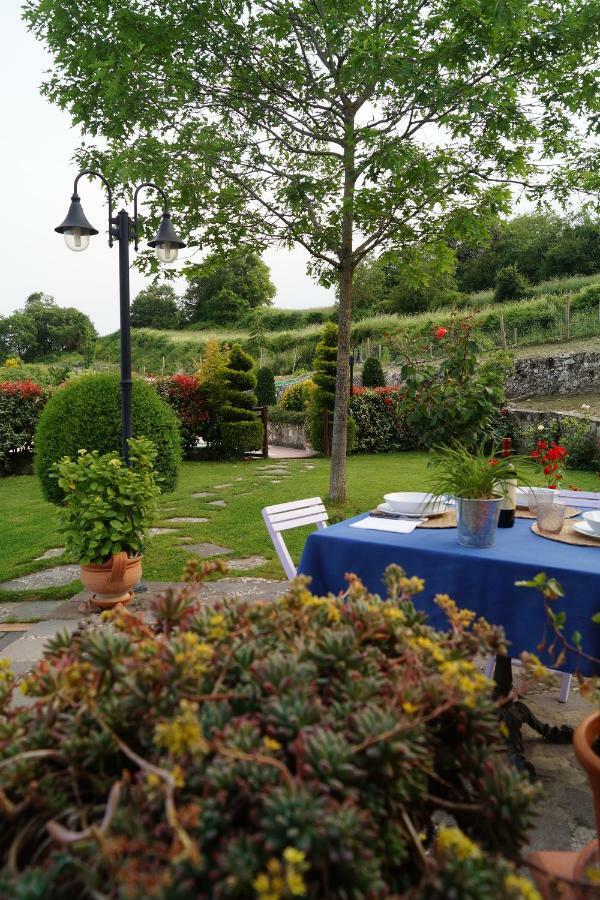 Il Borghetto Di Carra Apartment Talla Екстериор снимка